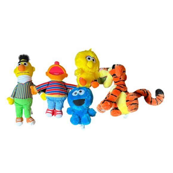 Lot of 5 Sesame Street and Disney Stuffed Characters